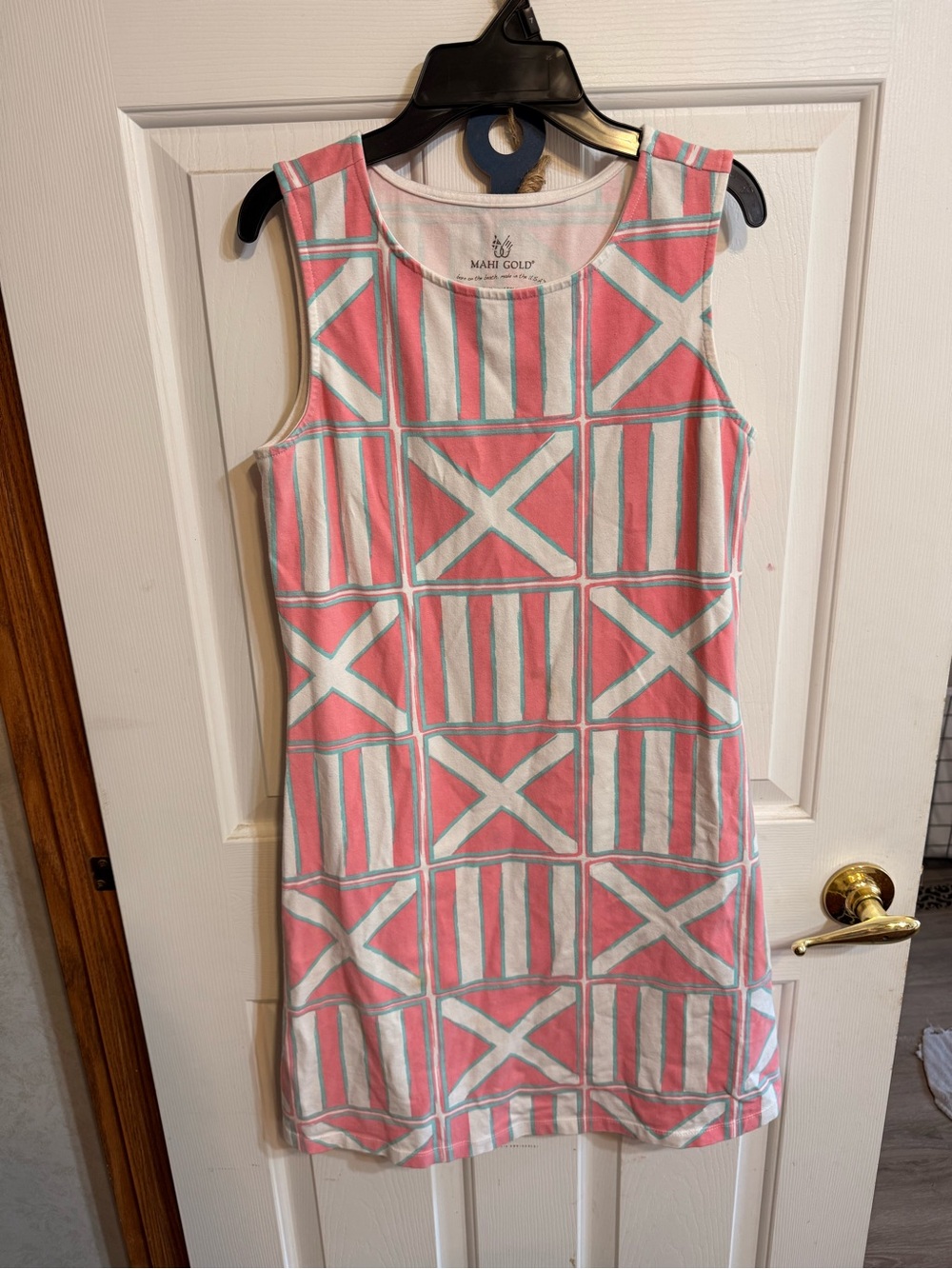 MAHI GOLD Pink, White and Light Blue Geometric Sleeveless Shift Dress